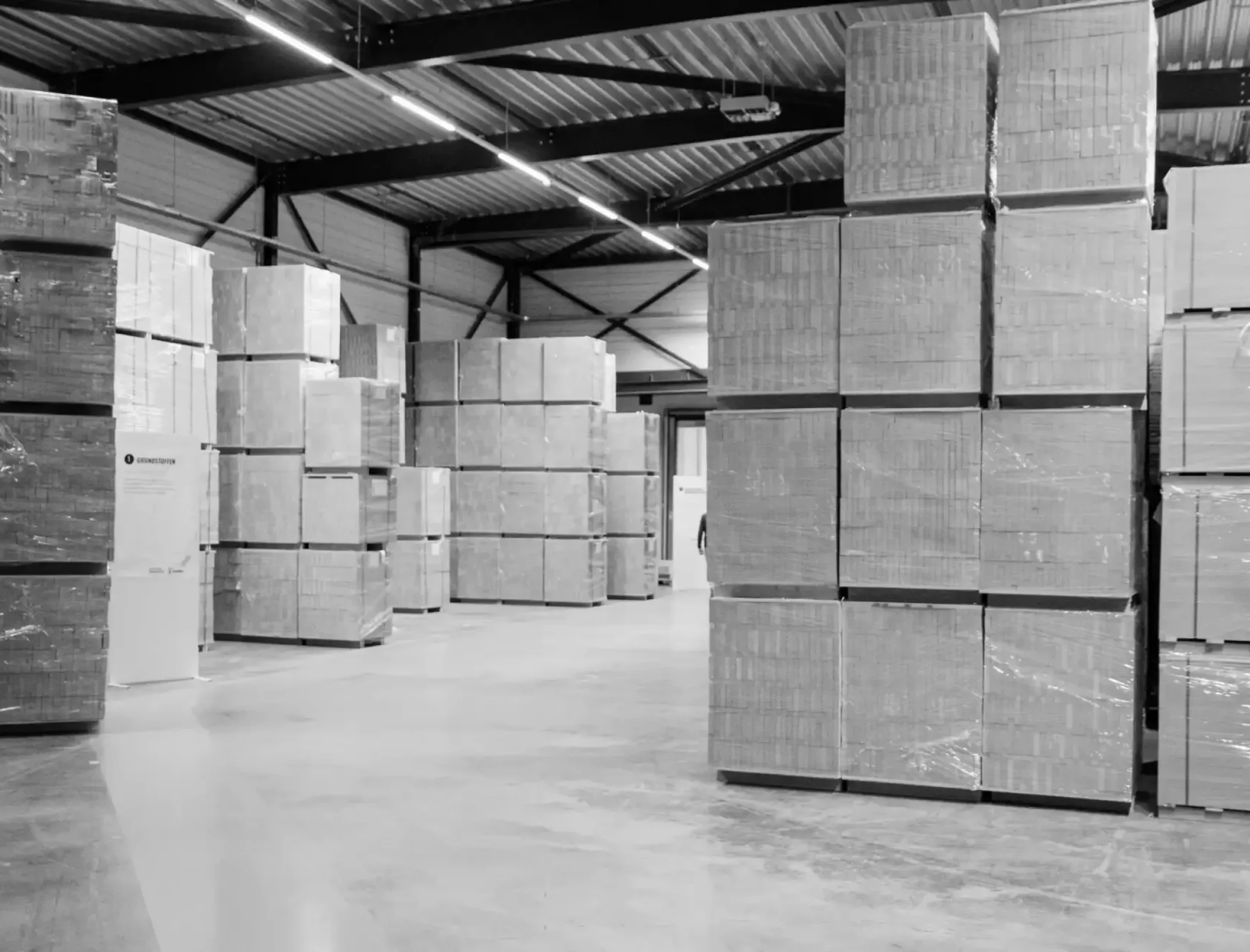 Sustainable returns handling with recycling and donation workflows