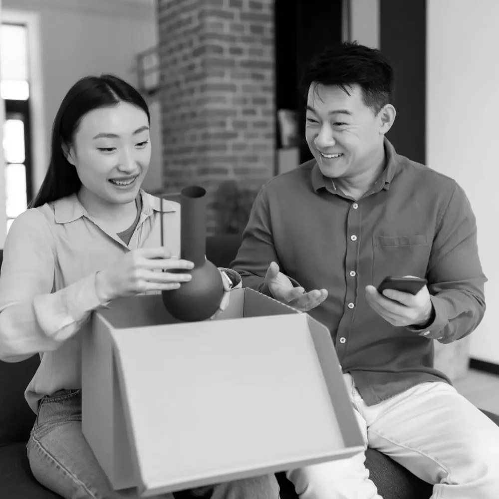 Seamless multichannel fulfilment - warehouse packing operations